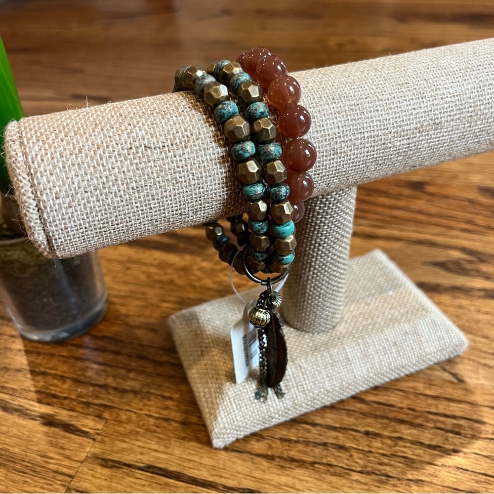Ole 3 Strand Stretch Beaded Bracelet Set with Charms - Picture 4 of 6